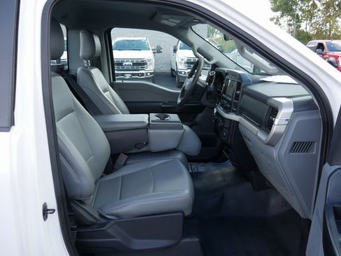 Used 2021 Ford F150 XL image 22