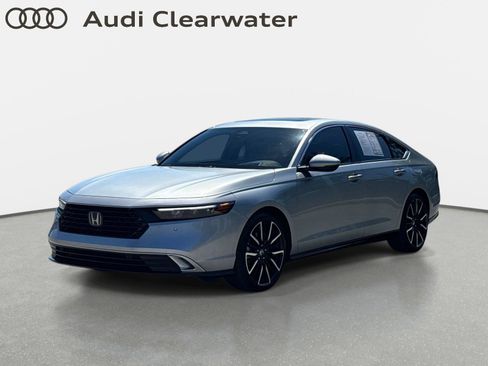 Used 2024 Honda Accord Touring image 1