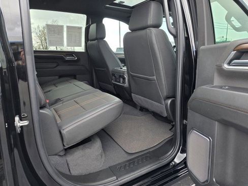 Used 2025 Chevrolet Silverado 2500 High Country w/ High Country Premium Package image 25