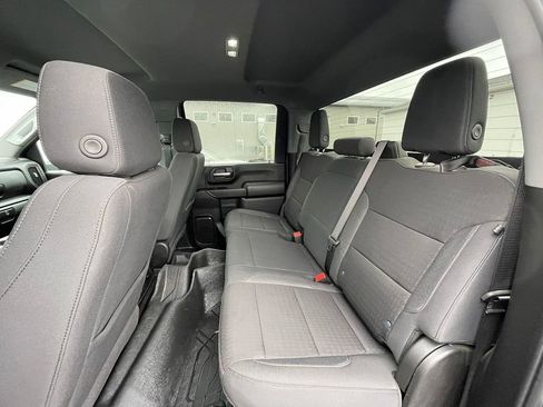 Used 2024 Chevrolet Silverado 2500 Custom w/ Custom Value Package image 17