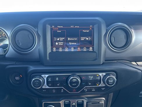 Used 2021 Jeep Wrangler Unlimited Sport image 26