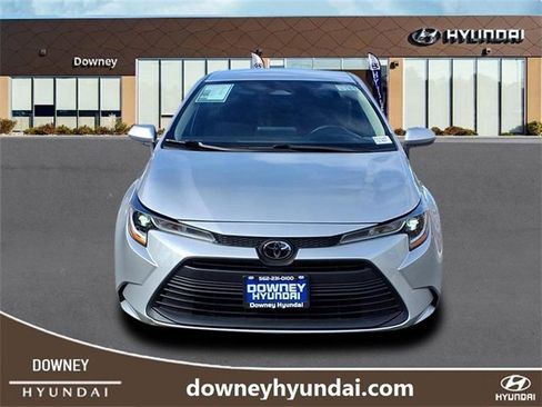 Used 2024 Toyota Corolla LE image 2