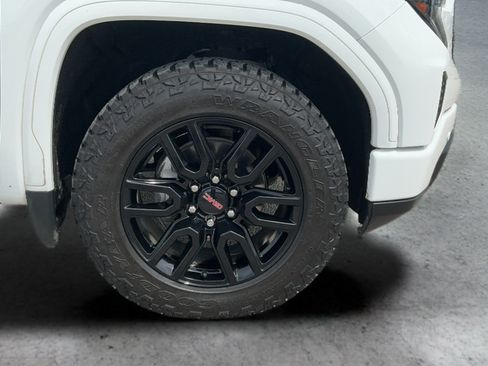 Used 2024 GMC Sierra 1500 Elevation w/ Elevation Premium Package AWD/4WD image 25