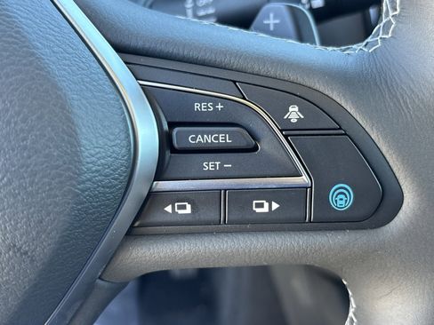 New 2025 INFINITI QX50 Pure image 17