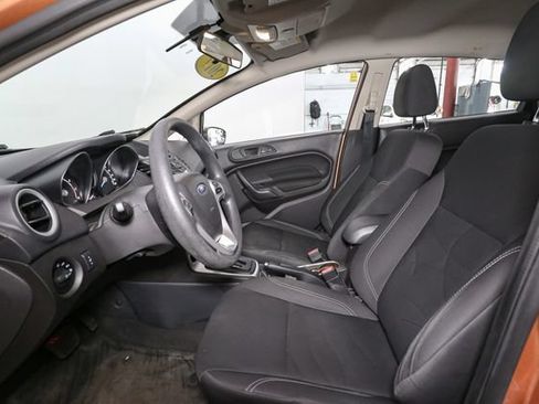 Used 2017 Ford Fiesta SE FWD image 32