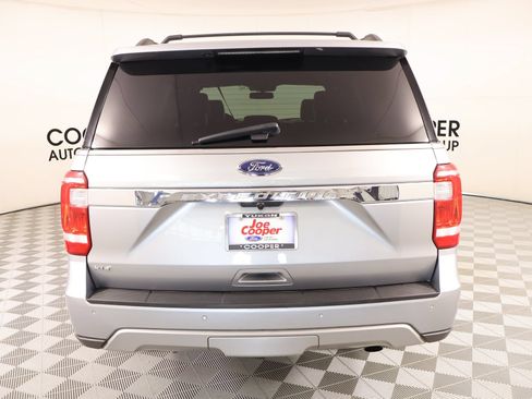 Used 2020 Ford Expedition XLT w/ Equipment Group 202A AWD/4WD image 24