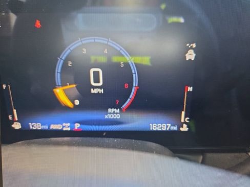 Used 2025 Chevrolet TrailBlazer LT image 6