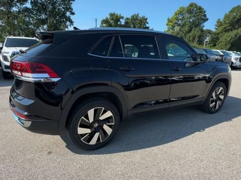 Used 2026 Volkswagen Atlas Cross Sport SE AWD/4WD image 9