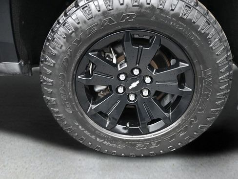 Used 2021 Chevrolet Colorado Z71 w/ Z71 Midnight Edition AWD/4WD image 21