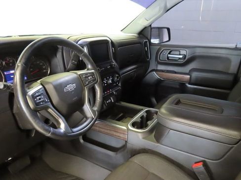 Used 2021 Chevrolet Silverado 1500 LT Trail Boss AWD/4WD image 4