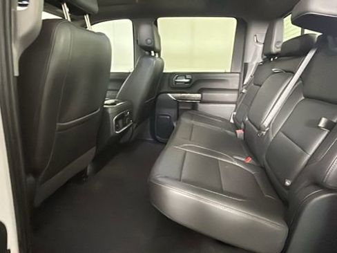 Used 2020 Chevrolet Silverado 2500 LTZ AWD/4WD image 27