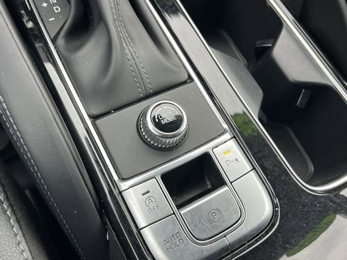 Certified 2024 Kia Telluride EX image 33