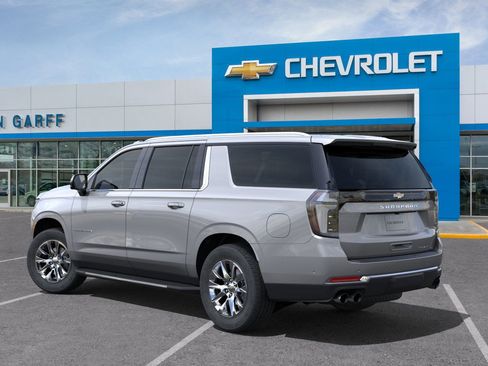 New 2025 Chevrolet Suburban Premier AWD/4WD image 3