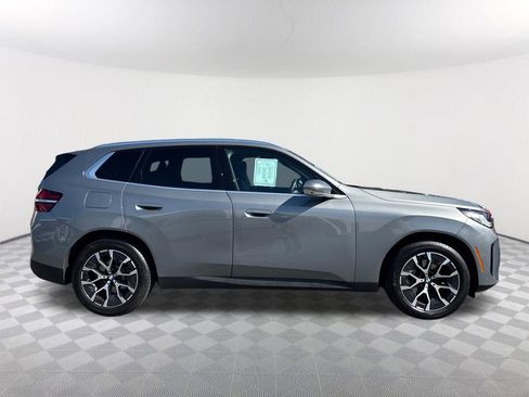 Used 2025 BMW X3 xDrive30i w/ Premium Package AWD/4WD image 3