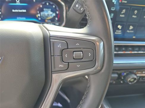 Used 2024 Chevrolet Silverado 2500 High Country w/ Technology Package AWD/4WD image 31