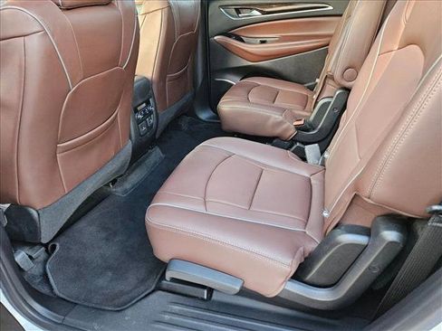 Used 2020 Buick Enclave Avenir w/ Avenir Technology Package image 17