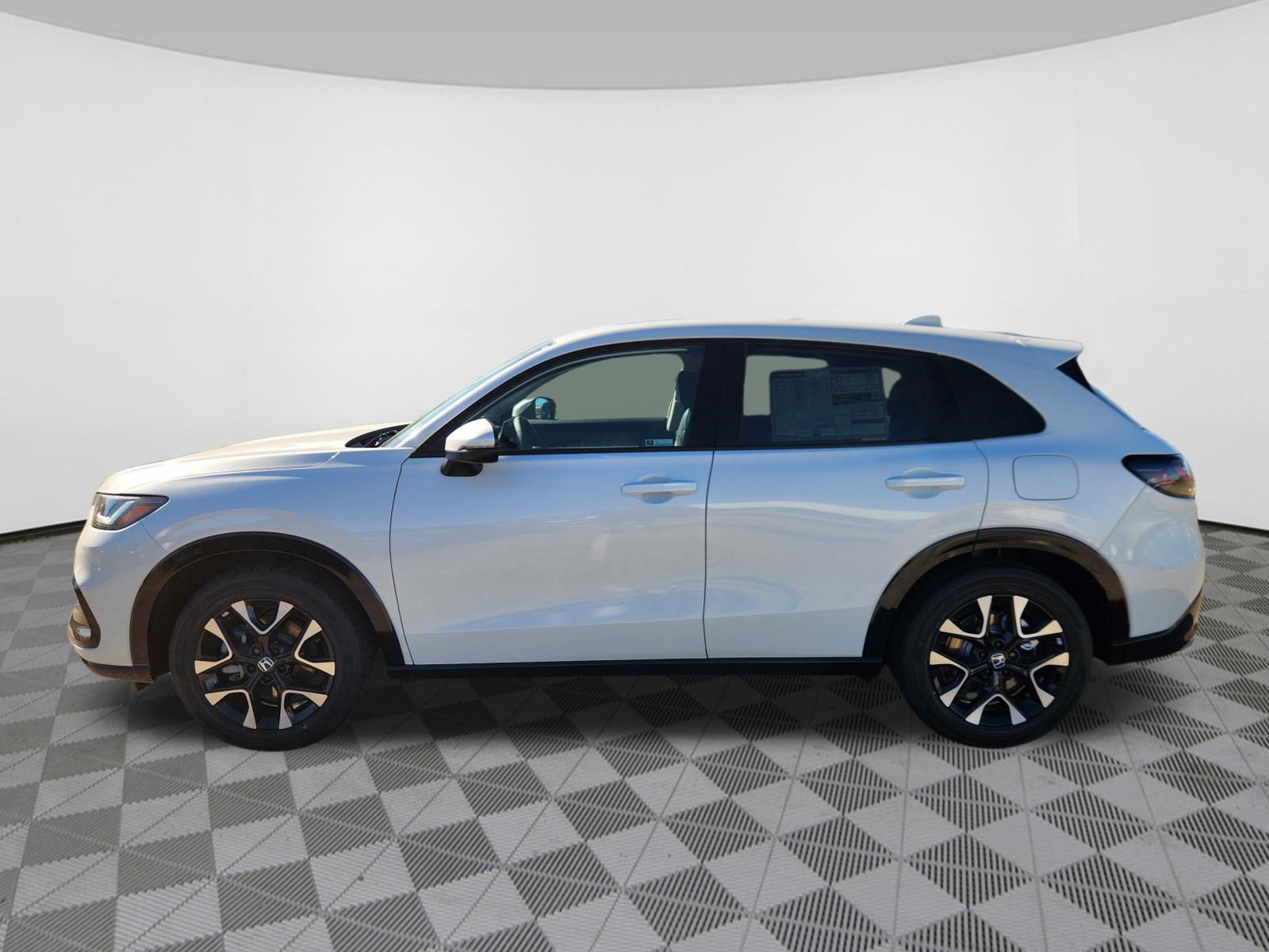 New 2027 Honda HR-V EX-L image 5