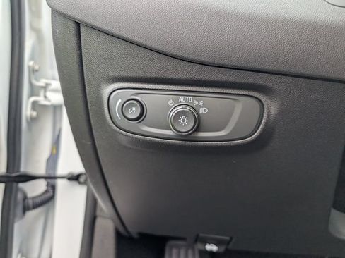 Used 2024 Chevrolet Equinox LT w/ LPO, Floor Liner Package AWD/4WD image 12