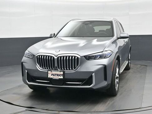 Used 2025 BMW X5 xDrive40i AWD/4WD image 8