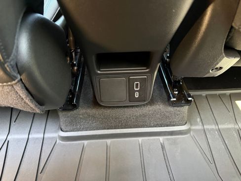 Used 2023 Buick Encore GX Preferred w/ Cold Weather Comfort Package image 27