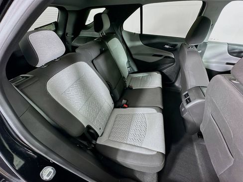 Used 2023 Chevrolet Equinox LS w/ LS Convenience Package image 34