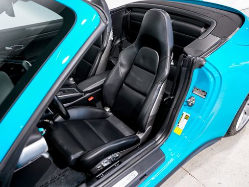Used 2018 Porsche 911 Carrera 4S image 20