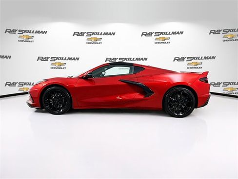 Used 2024 Chevrolet Corvette Stingray Preferred Cpe w/ Z51 Performance Package image 4