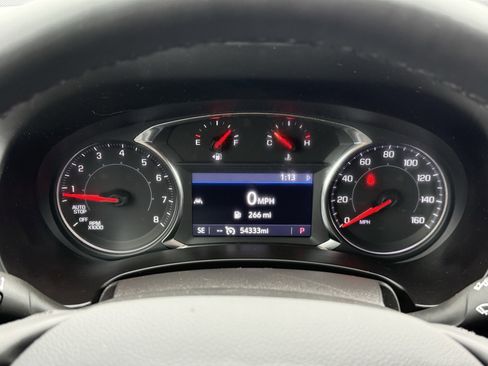 Used 2024 GMC Terrain SLT image 18