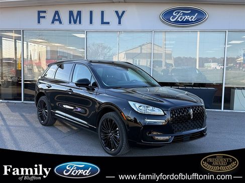 Used 2023 Lincoln Corsair Reserve w/ Equipment Group 202A image 1