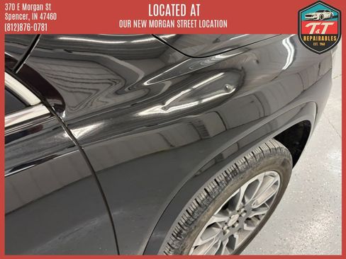 Used 2020 GMC Acadia Denali w/ Denali Ultimate Package AWD/4WD image 26