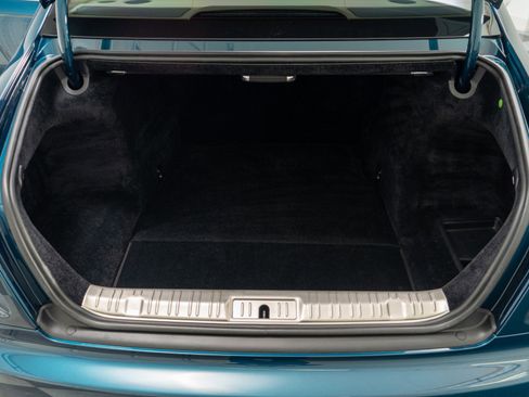 Used 2010 Rolls-Royce Ghost image 19