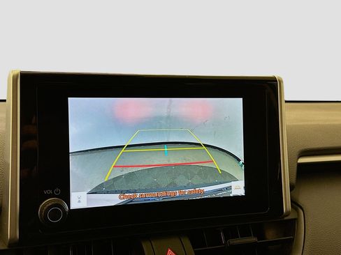 Used 2025 Toyota RAV4 XLE image 23