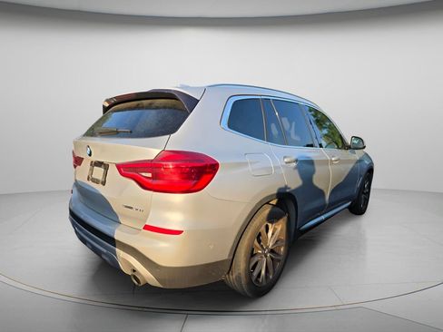 Used 2019 BMW X3 sDrive30i RWD image 5