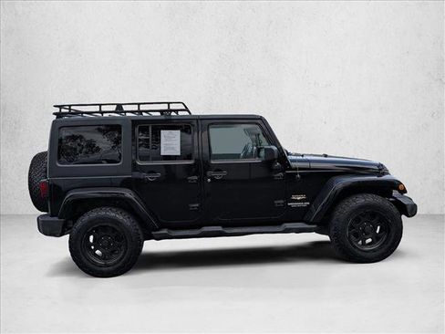 Used 2013 Jeep Wrangler Unlimited Sahara w/ Connectivity Group image 4