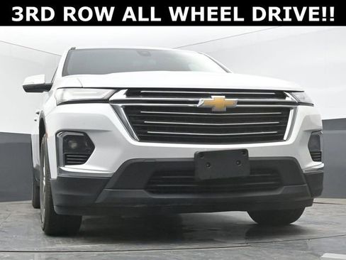Used 2023 Chevrolet Traverse LT AWD/4WD image 46