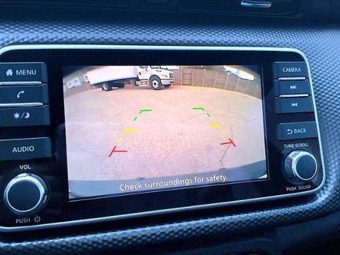 Certified 2020 Nissan Kicks SV image 25