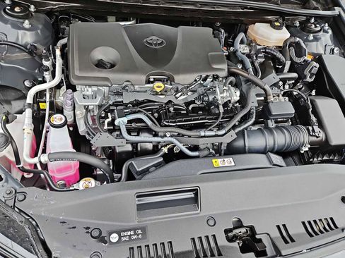 Used 2025 Toyota Camry LE image 14