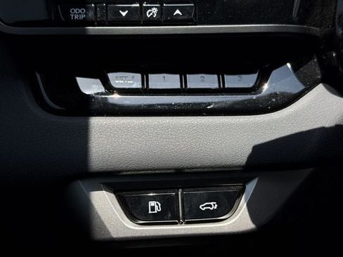 Used 2025 Lexus RX 350 Premium w/ Accessory Package (Z1) FWD image 22