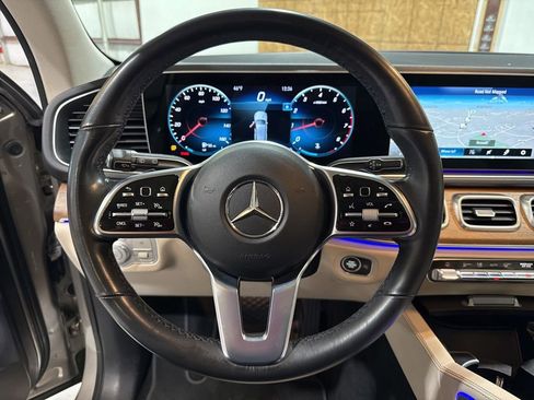 Used 2022 Mercedes-Benz GLE 350 image 11