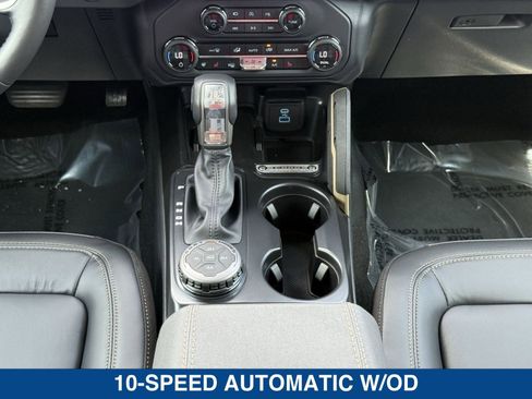 Used 2025 Ford Bronco Badlands AWD/4WD image 43