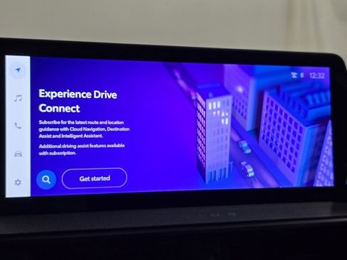 New 2026 Toyota Prius Plug-In Hybrid image 3