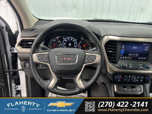 Used 2023 GMC Acadia Denali w/ Denali Technology Package FWD image 27