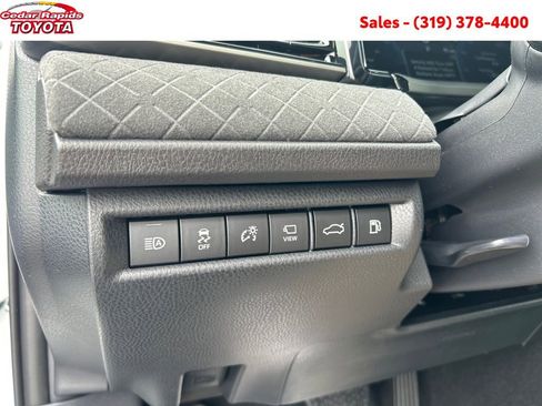 New 2026 Toyota Camry XLE AWD/4WD image 24