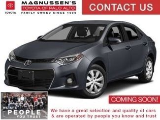Used 2015 Toyota Corolla LE image 1