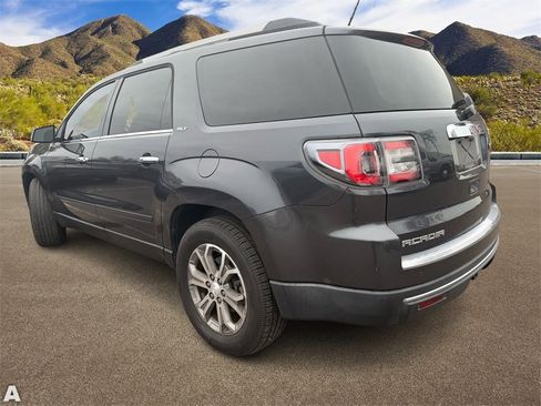 Used 2014 GMC Acadia SLT image 3