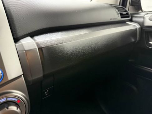 Used 2021 Toyota 4Runner SR5 AWD/4WD image 23