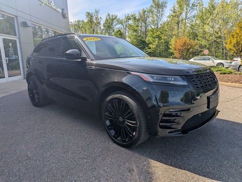 Used 2025 Land Rover Range Rover Velar Dynamic SE AWD/4WD image 10