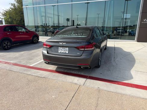 Used 2018 Genesis G80 3.8 w/ Option Group 03 RWD image 6
