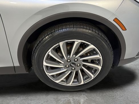 Used 2023 Lincoln Corsair Reserve w/ Equipment Group 201A FWD image 25