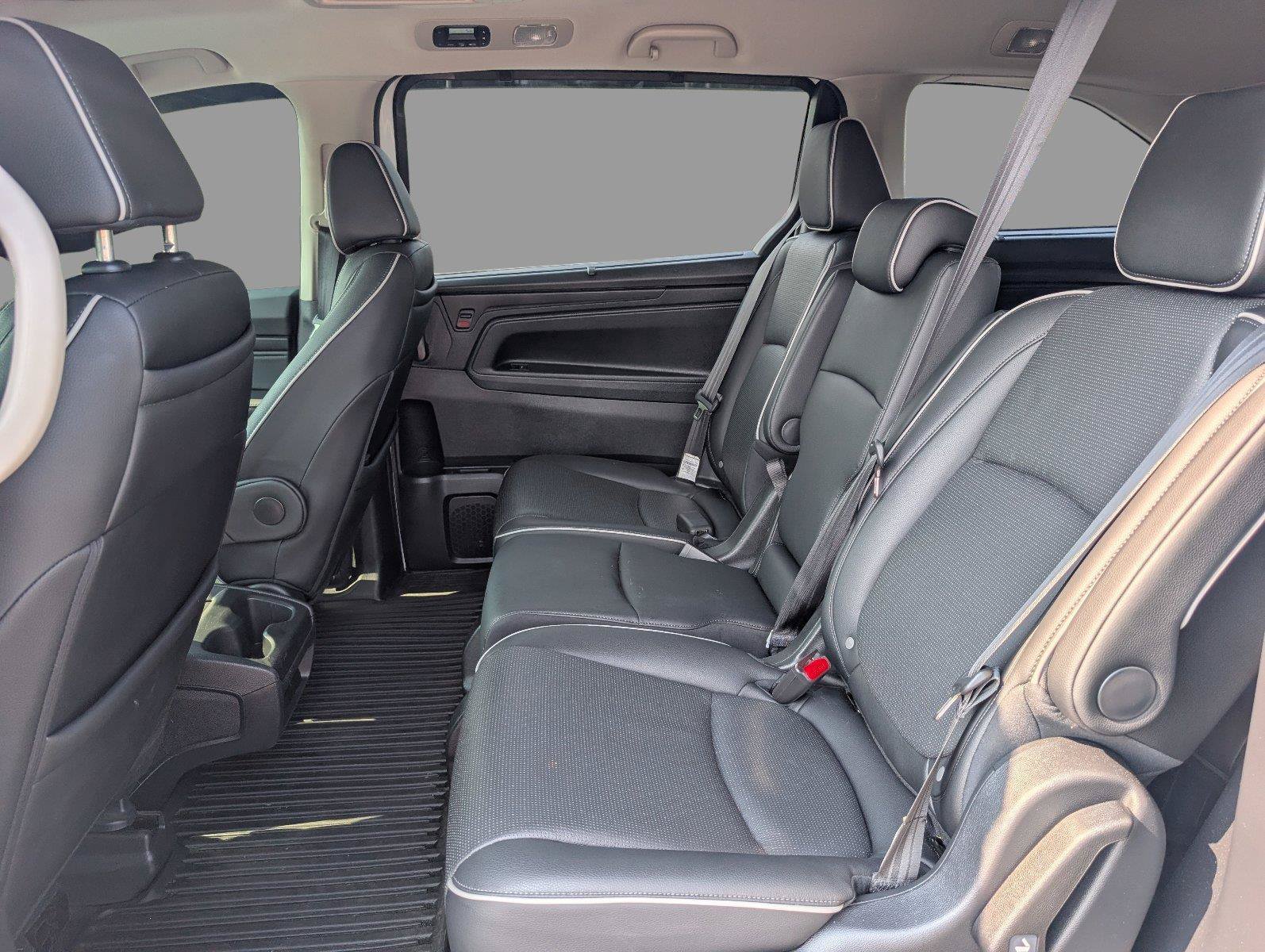 Used 2025 Honda Odyssey Elite image 37